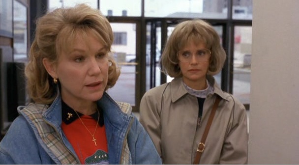 Swoosie Kurtz and Mary Kay Place in Citizen Ruth.