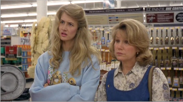Laura Dern and Mary Kay Place in Citizen Ruth