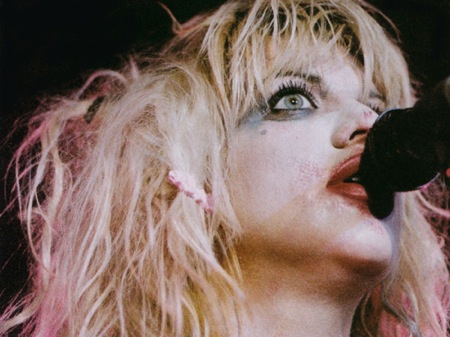 Courtney Love crazy eyes.