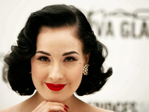 Dita Von Teese.