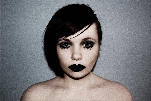 goth doll makeup. Goth makeup can best be